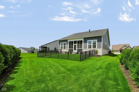 2041 Kohut Court Westfield IN 46074