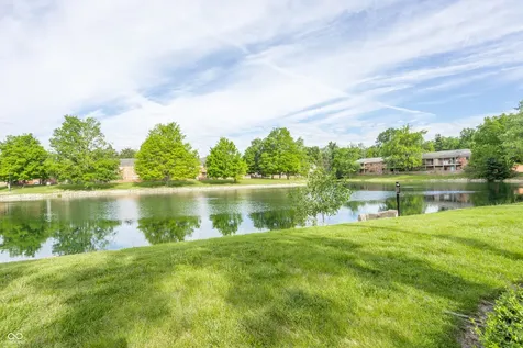 7432 Lions Head Drive Indianapolis IN 46260