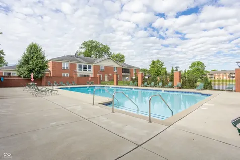 7432 Lions Head Drive Indianapolis IN 46260