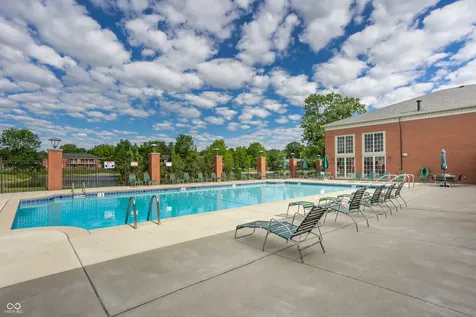 7432 Lions Head Drive Indianapolis IN 46260