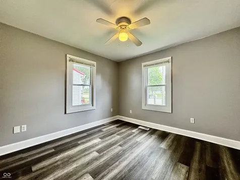 921 N Obrien Seymour IN 47274