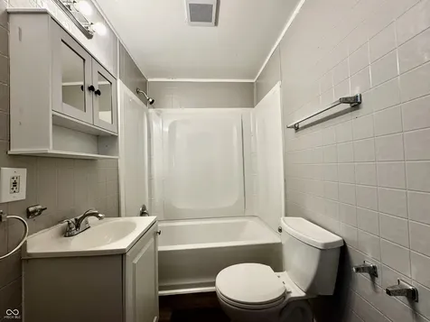 921 N Obrien Seymour IN 47274