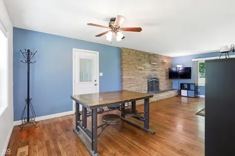 3504 Pinecrest Road Indianapolis IN 46234