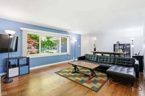 3504 Pinecrest Road Indianapolis IN 46234