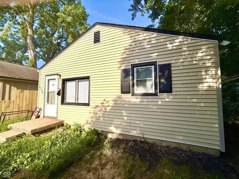 2736 N Dearborn Street Indianapolis IN 46218