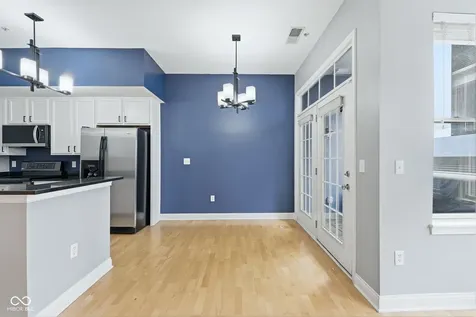 355 E Ohio Street Indianapolis IN 46204