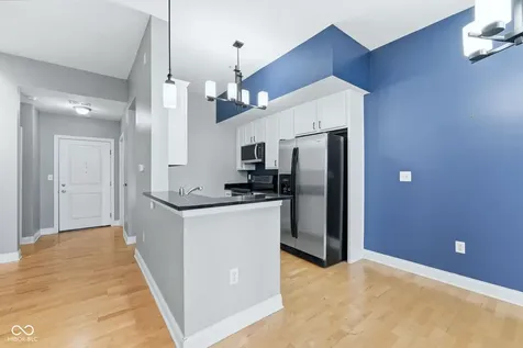 355 E Ohio Street Indianapolis IN 46204