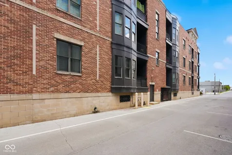 355 E Ohio Street Indianapolis IN 46204
