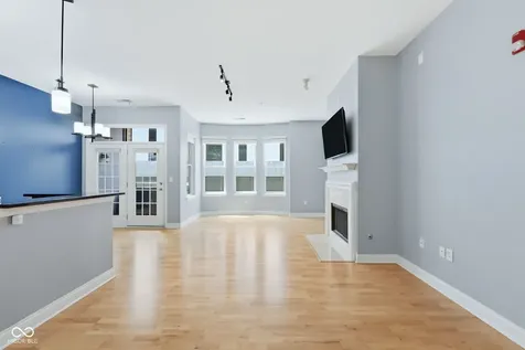 355 E Ohio Street Indianapolis IN 46204