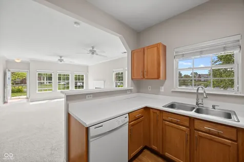 1423 Sierra Spring Carmel IN 46280
