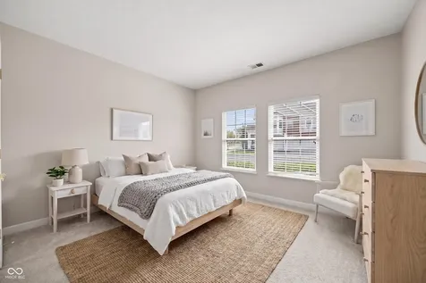 1423 Sierra Spring Carmel IN 46280