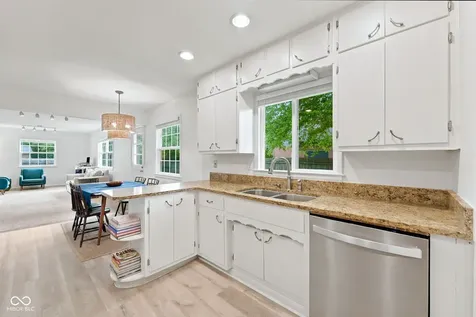 7237 N Parker Avenue Indianapolis IN 46240