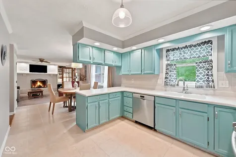 7921 Springwater Court Indianapolis IN 46256
