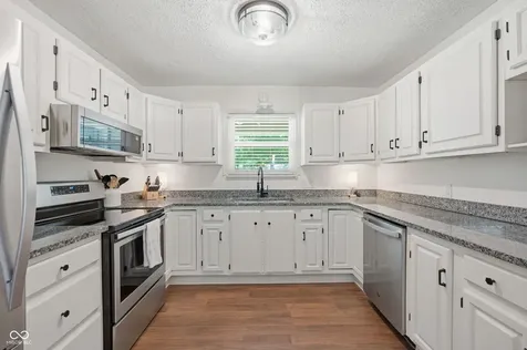 1403 Shawnee Road Indianapolis IN 46260