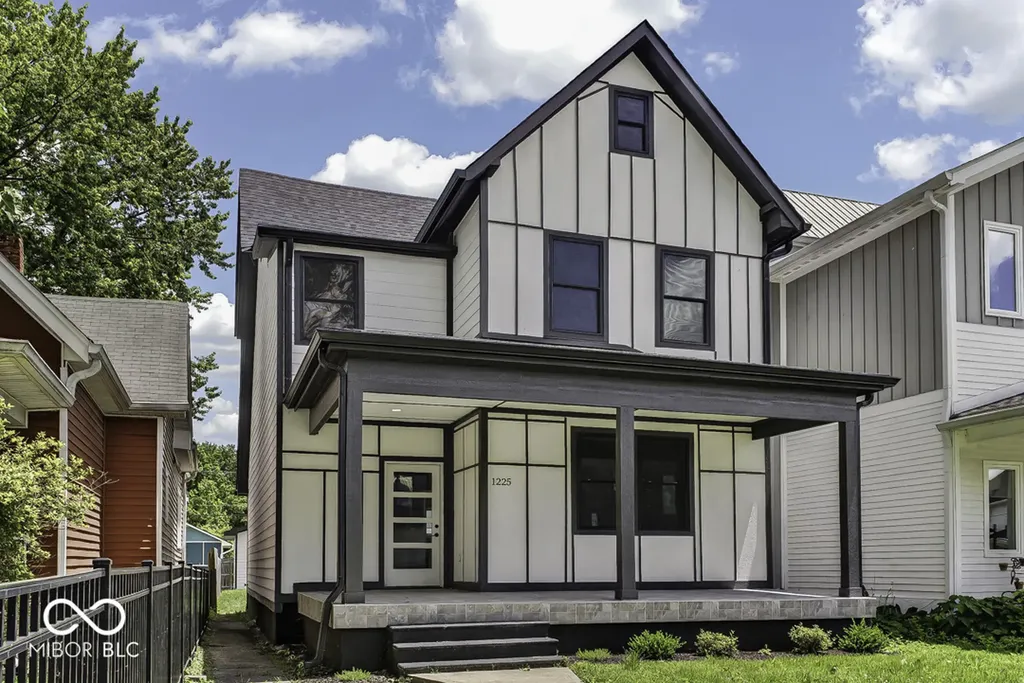 1225 Spruce Indianapolis IN 46203