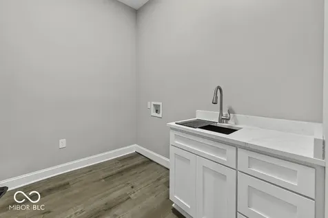 1225 Spruce Indianapolis IN 46203