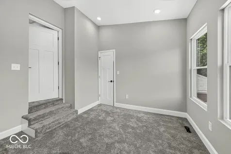1225 Spruce Indianapolis IN 46203