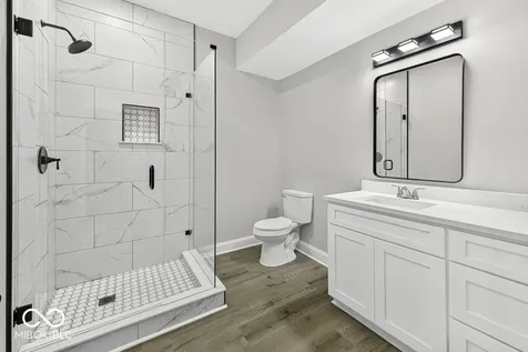 1225 Spruce Indianapolis IN 46203