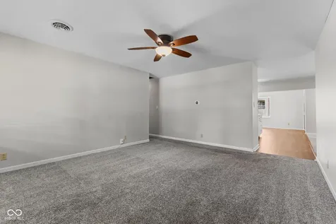 637 Lawndale Drive Greenwood IN 46142