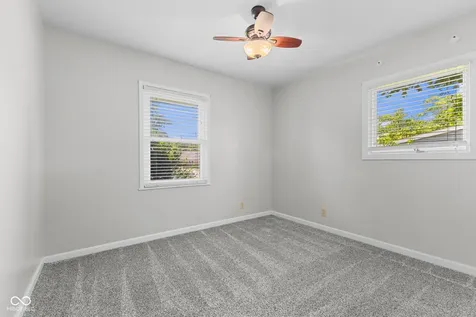 637 Lawndale Drive Greenwood IN 46142