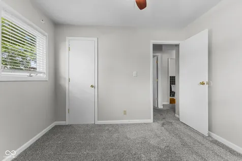 637 Lawndale Drive Greenwood IN 46142