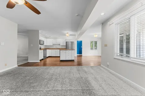 637 Lawndale Drive Greenwood IN 46142