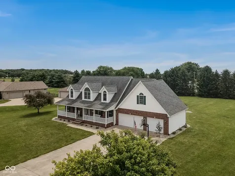 9675 E Katey Columbus IN 47203