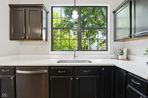 10647 Blackthorn Court Fishers IN 46038