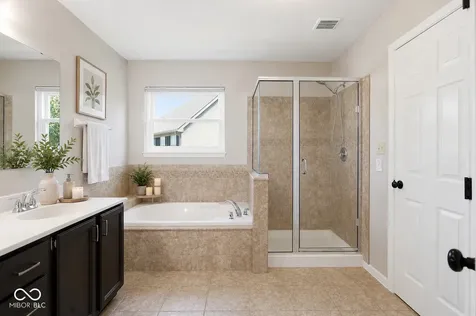 10647 Blackthorn Court Fishers IN 46038