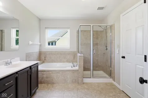 10647 Blackthorn Court Fishers IN 46038