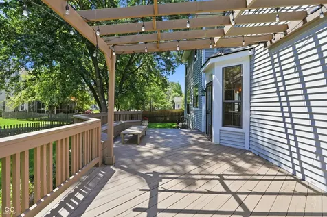 10647 Blackthorn Court Fishers IN 46038