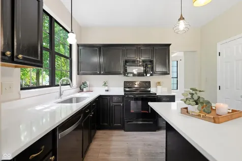 10647 Blackthorn Court Fishers IN 46038