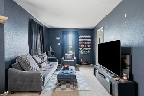 6345 Graybrook Circle Indianapolis IN 46237