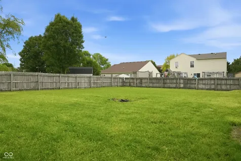 6345 Graybrook Circle Indianapolis IN 46237
