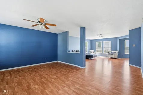 6345 Graybrook Circle Indianapolis IN 46237