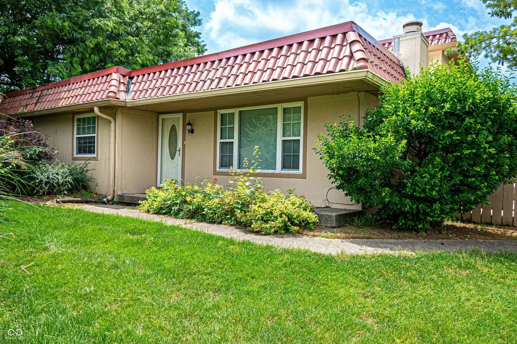 8345 Paso Del Norte Court Indianapolis IN 46227