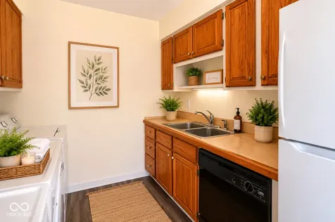 8345 Paso Del Norte Court Indianapolis IN 46227