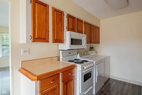 8345 Paso Del Norte Court Indianapolis IN 46227