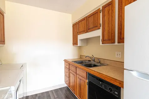 8345 Paso Del Norte Court Indianapolis IN 46227