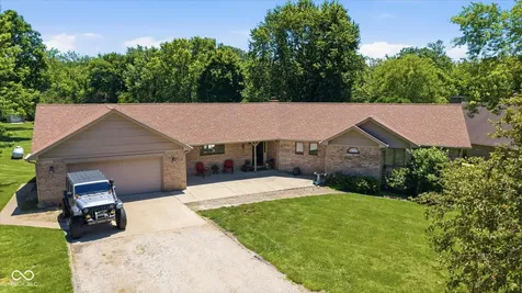 1195 N County Road 600 E Avon IN 46123
