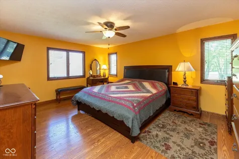 1195 N County Road 600 E Avon IN 46123