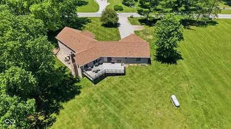 1195 N County Road 600 E Avon IN 46123