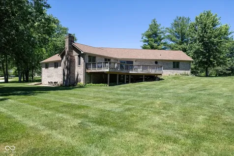 1195 N County Road 600 E Avon IN 46123