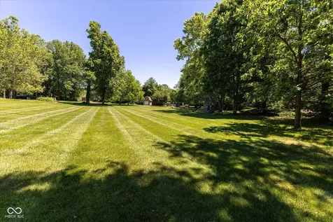 1195 N County Road 600 E Avon IN 46123