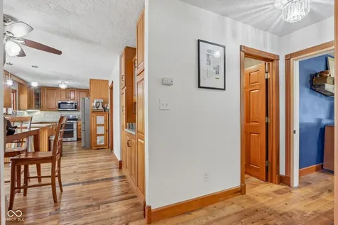 397 E 1650 N Summitville IN 46070