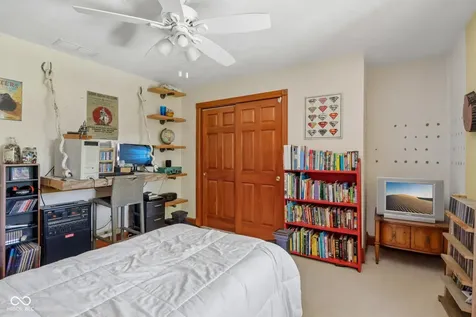 397 E 1650 N Summitville IN 46070