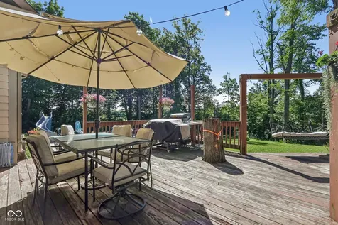 397 E 1650 N Summitville IN 46070
