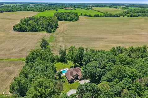 397 E 1650 N Summitville IN 46070