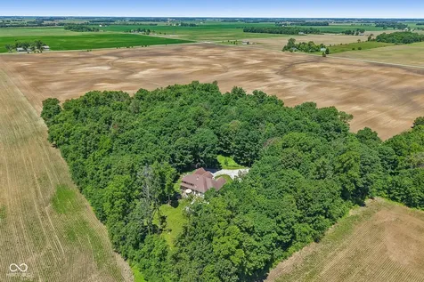 397 E 1650 N Summitville IN 46070