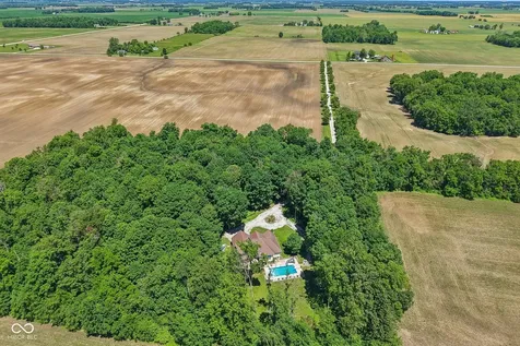 397 E 1650 N Summitville IN 46070